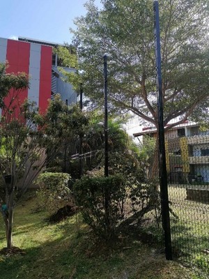 Quelle entreprise choisir pour changer son portail à la Réunion ?