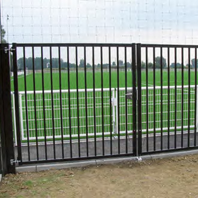 Spécialiste en portails et portillons à la Réunion - Vente de portails double vantaux par Clôture & Environnement